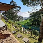 Place Of Moments Natur-suites Konukevi