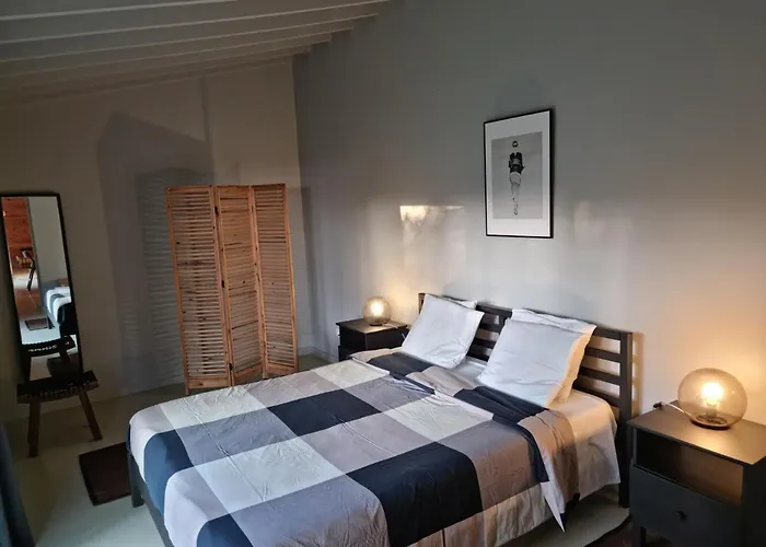 Place Of Moments Natur-suites فيلا فرانكا دو كامبو