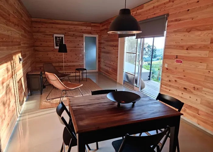 Place Of Moments Natur-suites بيت ضيافة فيلا فرانكا دو كامبو